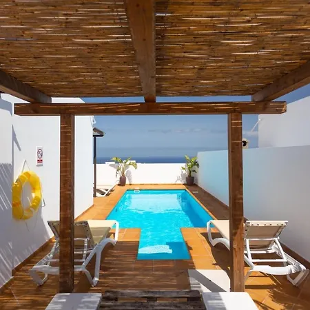 Princesa Guayarmina Villa *